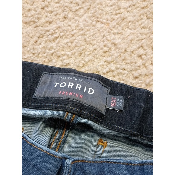 Torrid Bombshell Skinny Jeans Distressed Women's 16XT Tall - Picture 3 of 6
